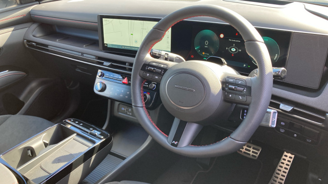 Hyundai TUCSON 1.6T 239 Hybrid N Line Edition 5dr Auto Hybrid Estate - Image 11